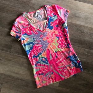 Lilly Pulitzer Tops - Lilly Pulitzer Michele V neck Playa Hermosa Lilly Pulitzer Tops - Lilly Pulitzer Michele V neck Playa Hermosa